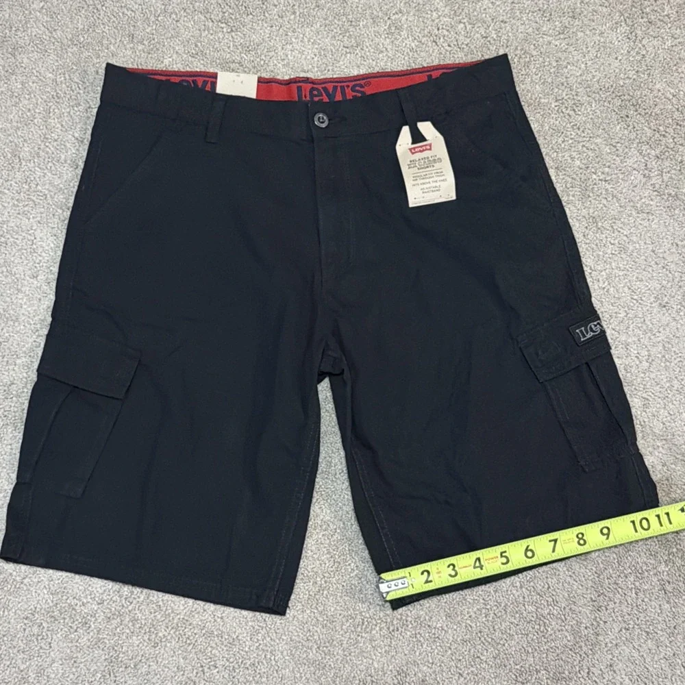Levi's Relaxed Fit XX Black Cargo Shorts Men's 34x10 Adjustable Waist 18H
